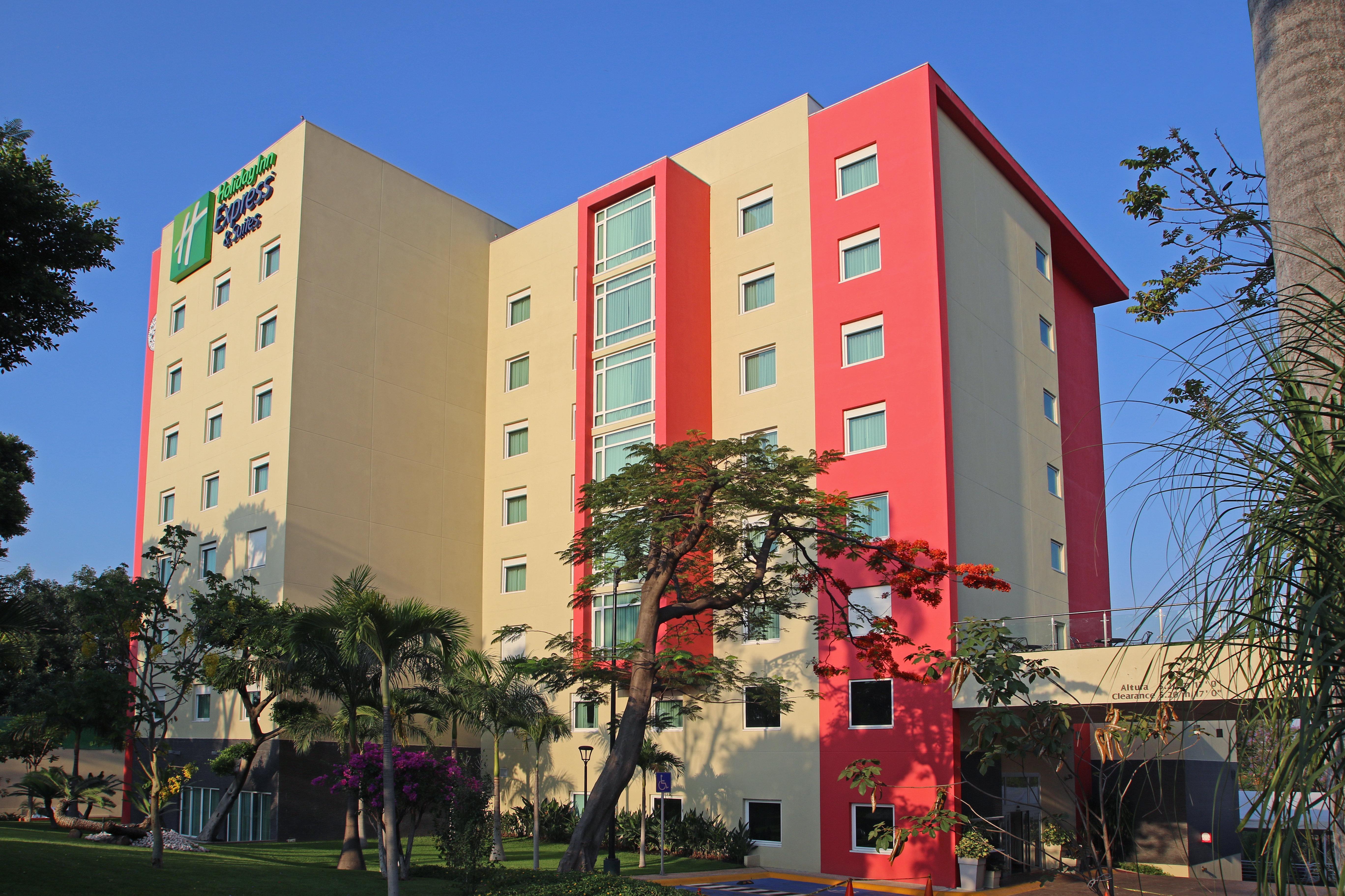 Holiday Inn Express & Suites Cuernavaca, An Ihg Hotel Exterior foto